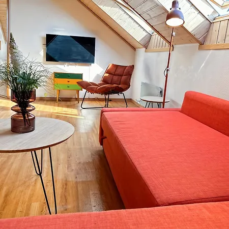 Scenic Escape - Loft 33 *