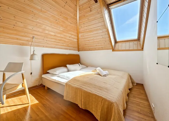 Scenic Escape - Loft 33 *