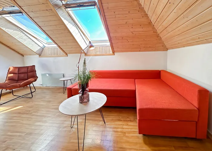 Scenic Escape - Loft 33