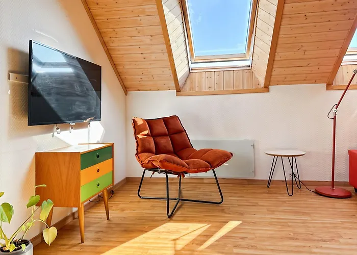 Апартаменты Scenic Escape - Loft 33 *