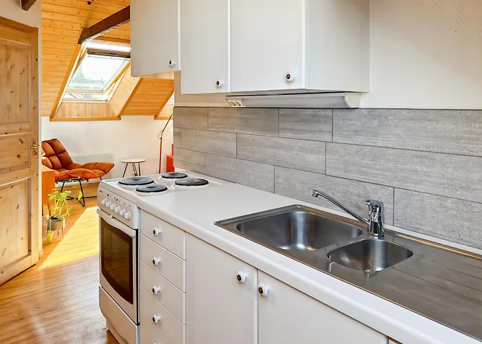 Scenic Escape - Loft 33 Апартаменты