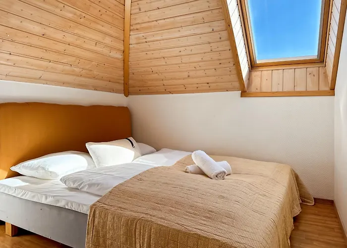 Scenic Escape - Loft 33 Апартаменты *