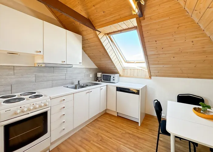 Апартаменты Scenic Escape - Loft 33 *