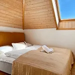 Scenic Escape - Loft 33 Апартаменты *