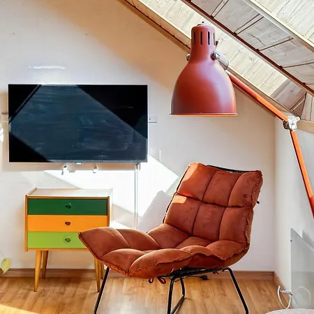 Διαμέρισμα Scenic Escape - Loft 33 *